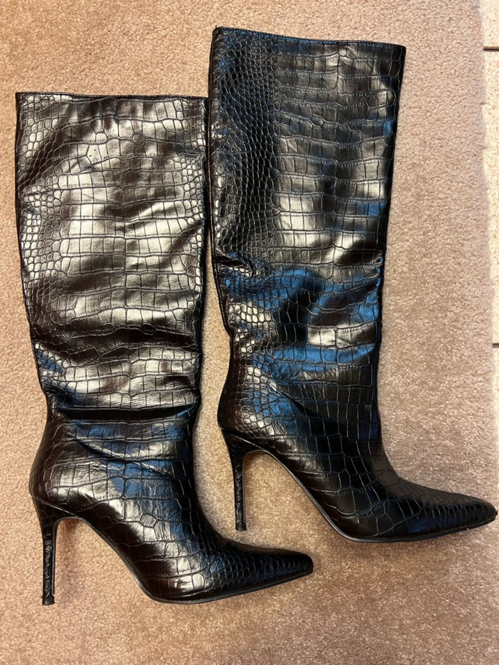 PrettyLittleThing Black Croc-Embossed Pointed-Toe Boots